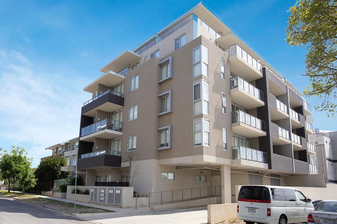 Poplar Box Hill Apartment Exterior foto